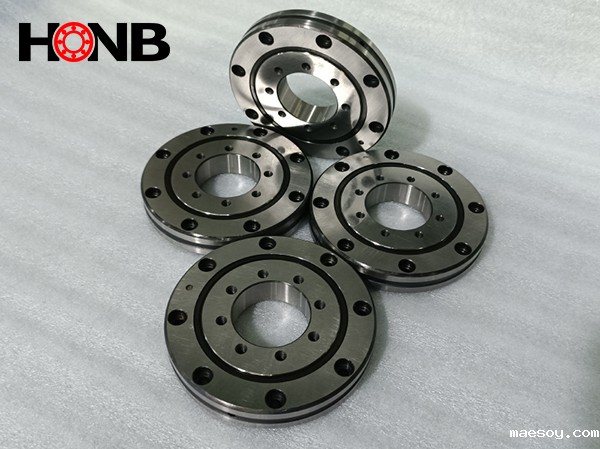 全面分析交叉滚子轴承的选型方法